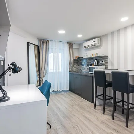 Small, Sweet & Cosy Apartments Rijeka Buitenkant foto