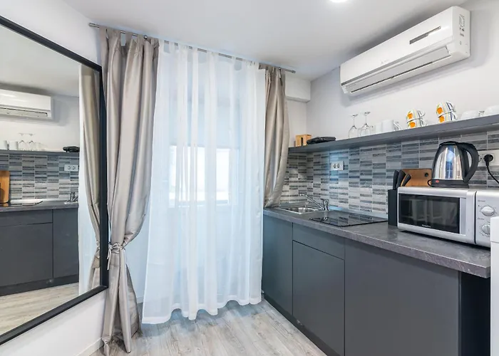 Small, Sweet & Cosy Apartments